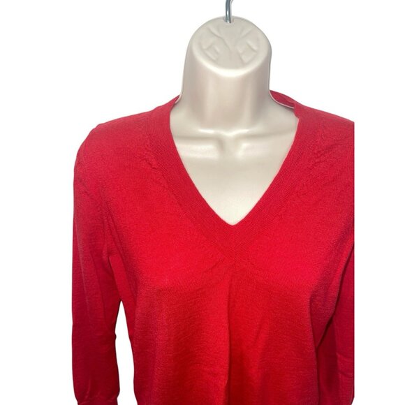 J CREW Women's Size Medium 100% Merino Wool V-Neck Lightweight Red Sweater READ - Picture 4 of 15